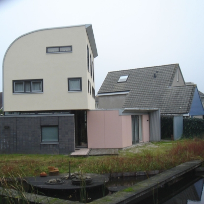 2001_meer_dan_ooit.jpg