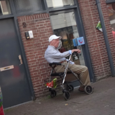 5243_onder_de_knie_half_gouda.jpg